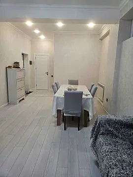 Kirayə verilir 3 otaqlı mənzil 77 m² — Xırdalan 3 otaq 77.00 m²