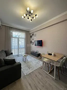 Satılır 2 otaqlı mənzil 45 m² — Bakı, Yeni Günəşli 2 otaq 45.00 m²
