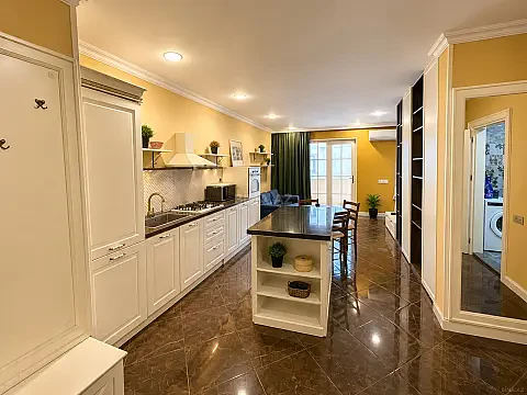 Kirayə verilir 1 otaqlı mənzil 55 m² — Bakı 1 otaq 55.00 m²