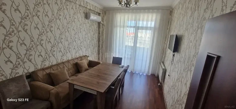 Kirayə verilir 2 otaqlı mənzil 65 m² — Bakı 2 otaq 65.00 m²