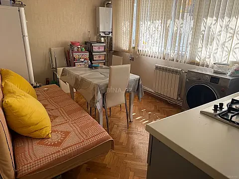 Kirayə verilir 3 otaqlı mənzil 110 m² — Bakı 3 otaq 110.00 m²