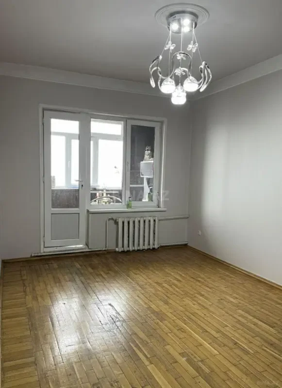 Satılır 2 otaqlı mənzil 52 m²