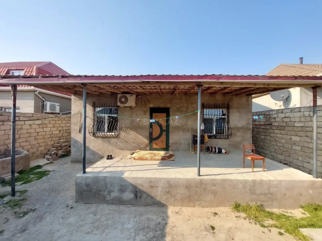 Satılır 3 otaqlı həyət evi 100 m²