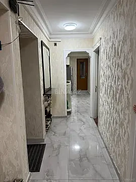 Kirayə verilir 3 otaqlı mənzil 100 m² — Bakı, Memar Əcəmi yanı 3 otaq 100.00 m²
