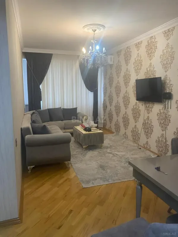 Kirayə verilir 2 otaqlı mənzil 60 m²