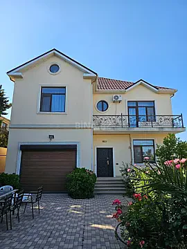 Kirayə verilir 4 otaqlı həyət evi 300 m² — Bakı, Mərdəkan 4 otaq 300.00 m²