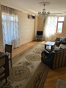 Kirayə verilir 3 otaqlı mənzil 128 m² — Bakı, Xətai 3 otaq 128.00 m²