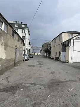 Kirayə verilir obyekt 365 m² — Bakı, Bakıxanov 365.00 m²