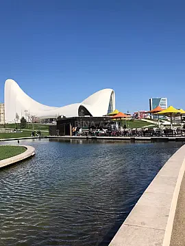 Kirayə verilir 3 otaqlı mənzil 150 m² — Bakı, Nərimanov 3 otaq 150.00 m²