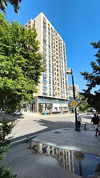 Kirayə verilir 2 otaqlı mənzil 95 m² — Bakı 2 otaq 95.00 m²