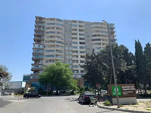 Kirayə verilir 3 otaqlı mənzil 95 m² — Bakı, Xətai 3 otaq 95.00 m²