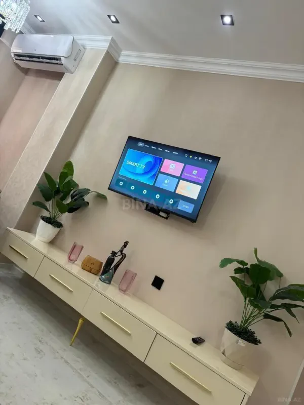 Kirayə verilir 3 otaqlı mənzil 100 m²