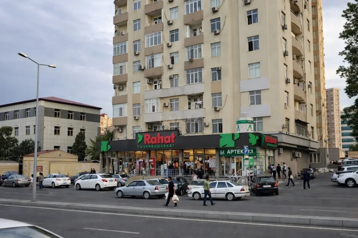 Kirayə verilir 2 otaqlı mənzil 100 m²