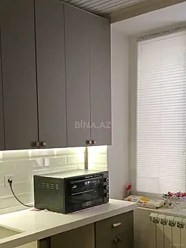 Kirayə verilir 4 otaqlı mənzil 100 m² — Bakı 4 otaq 100.00 m²