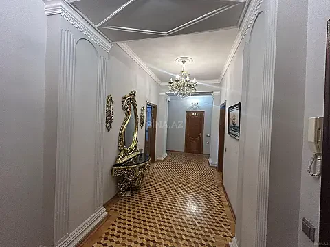 Kirayə verilir 3 otaqlı mənzil 135 m² — Bakı, Nərimanov 3 otaq 135.00 m²