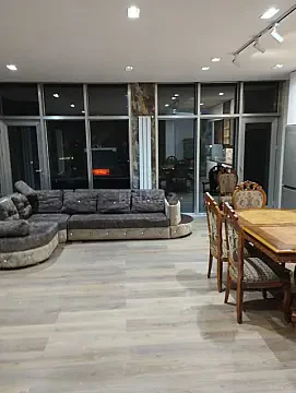 Kirayə verilir 3 otaqlı mənzil 150 m² — Bakı 3 otaq 150.00 m²