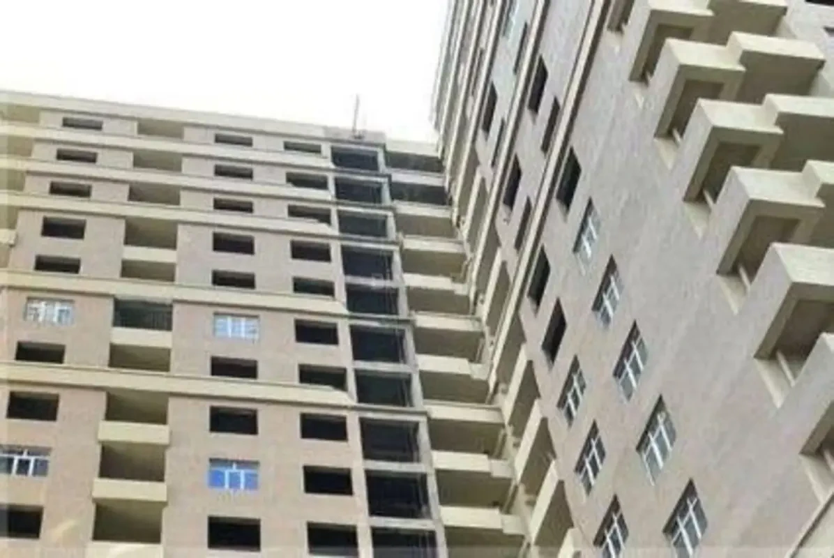 Satılır 1 otaqlı mənzil 55 m²