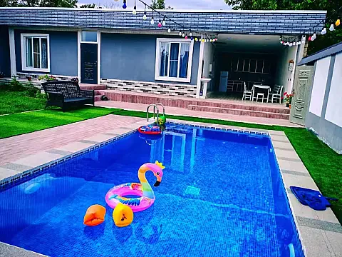 Kirayə verilir 3 otaqlı həyət evi 120 m² — Qəbələ 3 otaq 120.00 m²