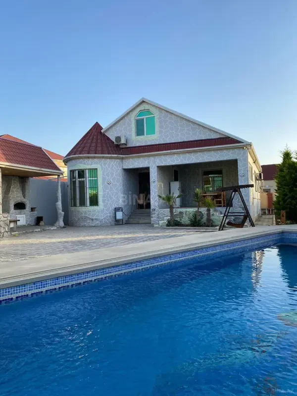 Kirayə verilir 3 otaqlı həyət evi 150 m²