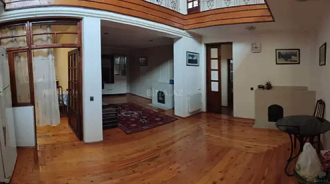 Kirayə verilir 6 otaqlı həyət evi 300 m² — Bakı 6 otaq 300.00 m²