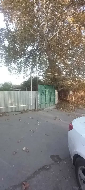 Satılır 8 otaqlı həyət evi 190 m²