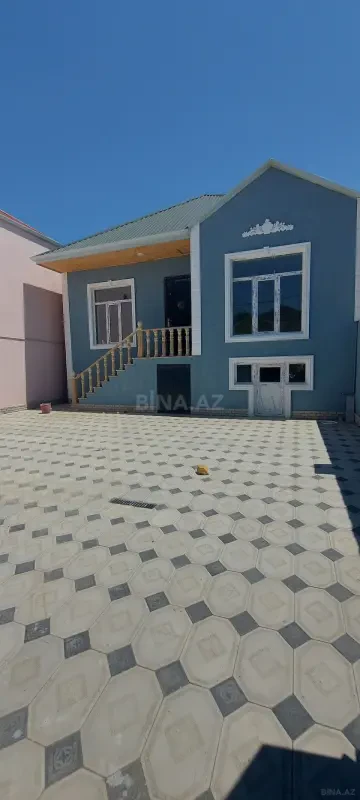 Satılır 4 otaqlı həyət evi 120 m²