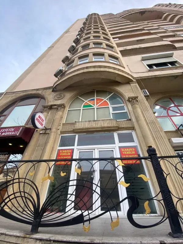 Kirayə verilir obyekt 230 m²