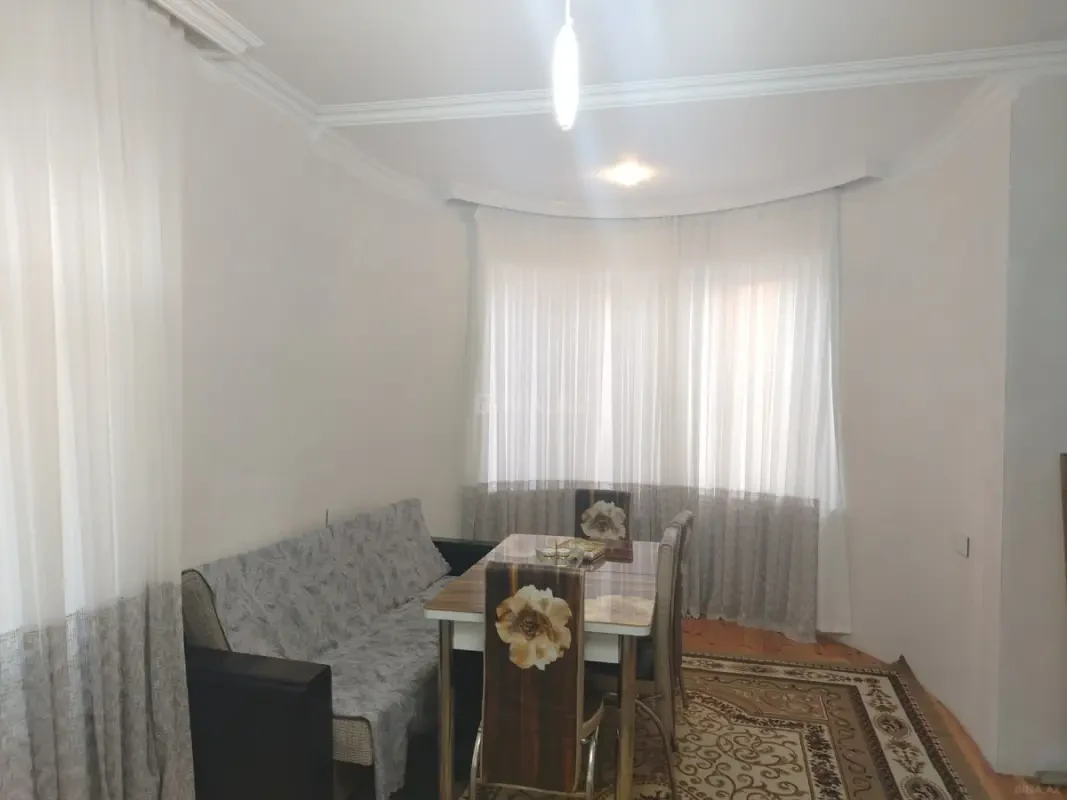 Kirayə verilir 4 otaqlı həyət evi 110 m²