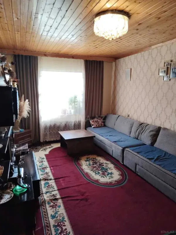 Satılır 4 otaqlı həyət evi 100 m²