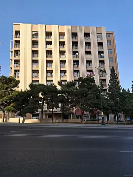 Kirayə verilir 1 otaqlı mənzil 40 m² — Bakı 1 otaq 40.00 m²