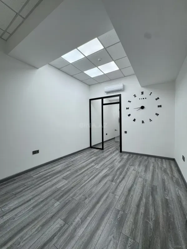 Kirayə verilir 1 otaqlı ofis 45 m²