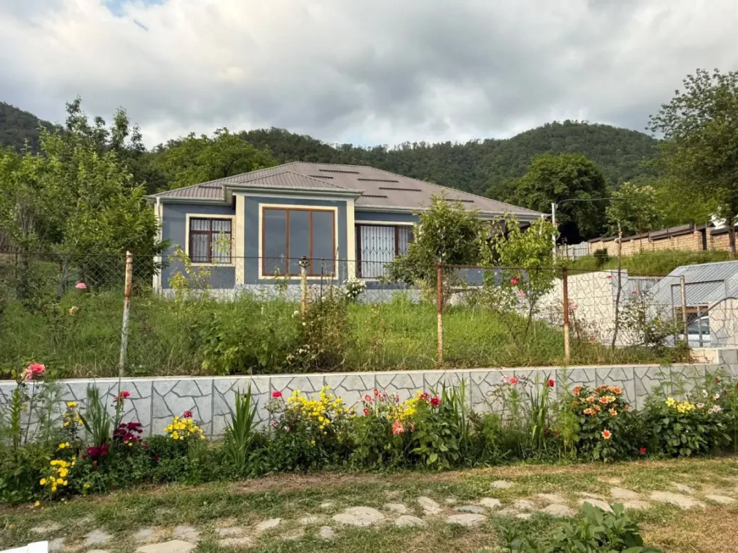 Kirayə verilir 3 otaqlı həyət evi 120 m²