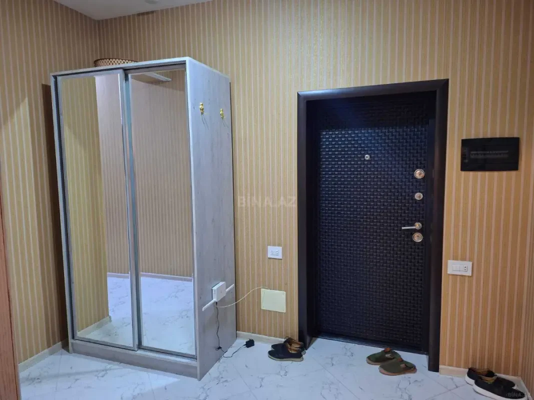 Kirayə verilir 3 otaqlı mənzil 100 m²