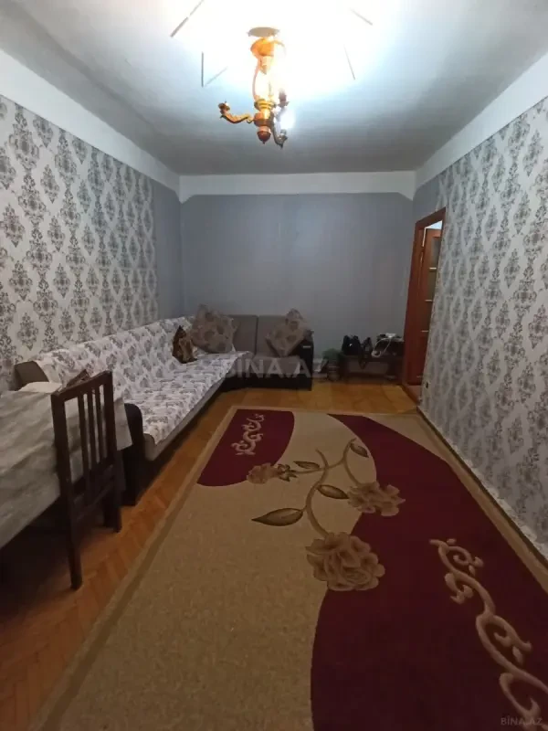 Kirayə verilir 2 otaqlı mənzil 40 m²