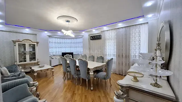 Satılır 4 otaqlı mənzil 165 m² — Bakı 4 otaq 165.00 m²