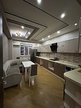 Kirayə verilir 3 otaqlı mənzil 125 m² — Bakı, Həzi Aslanov qəs. 3 otaq 125.00 m²