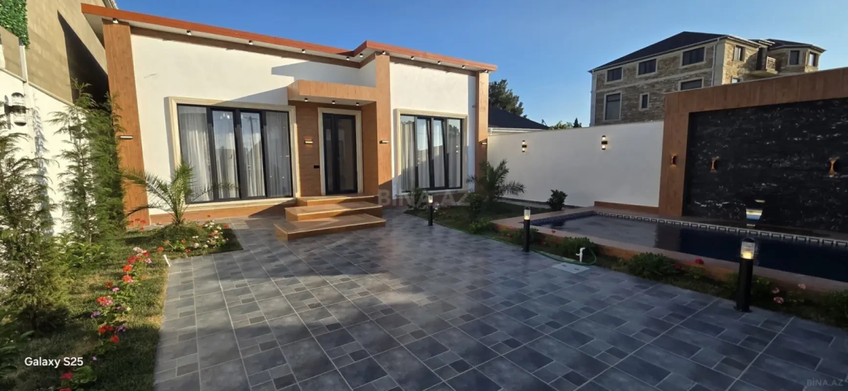 Satılır 4 otaqlı həyət evi 160 m²