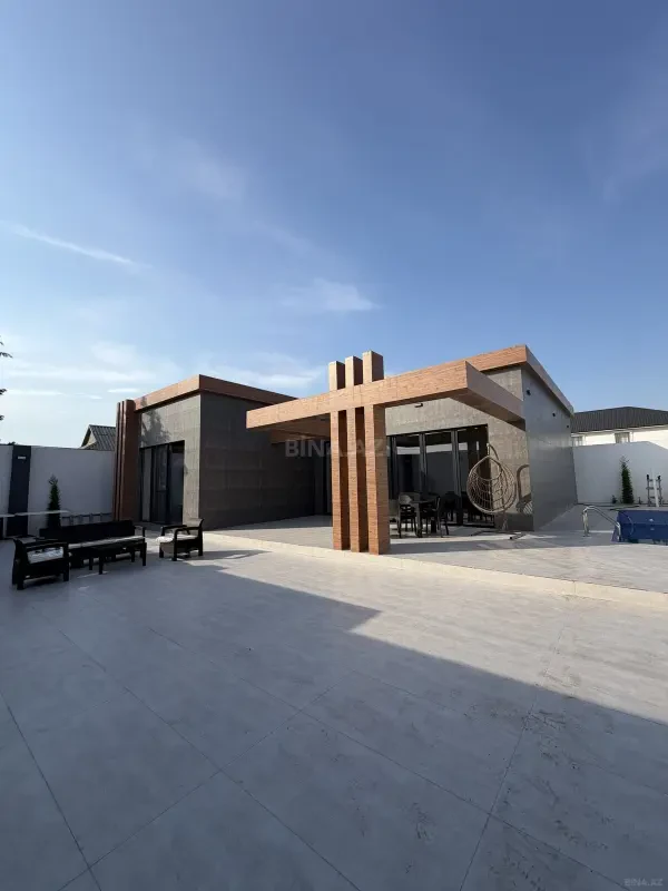 Kirayə verilir 5 otaqlı həyət evi 350 m²