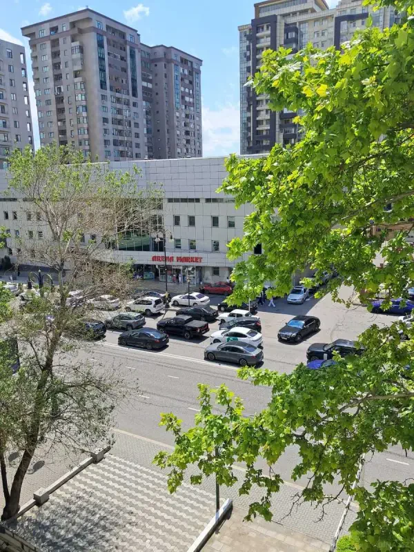 Kirayə verilir 3 otaqlı mənzil 75 m²