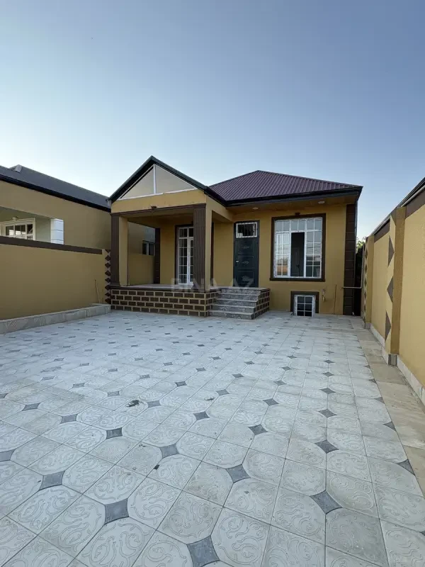 Satılır 4 otaqlı həyət evi 110 m²