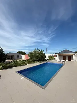 Kirayə verilir 3 otaqlı həyət evi 130 m² — Bakı, Buzovna 3 otaq 130.00 m²