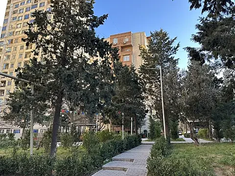 Satılır 3 otaqlı mənzil 77 m² — Bakı, Binəqədi 3 otaq 77.00 m²