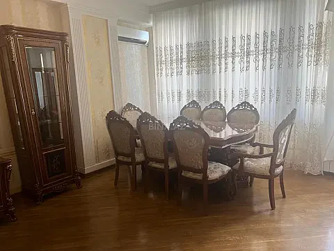 Kirayə verilir 3 otaqlı mənzil 150 m² — Bakı, Memar Əcəmi yanı 3 otaq 150.00 m²