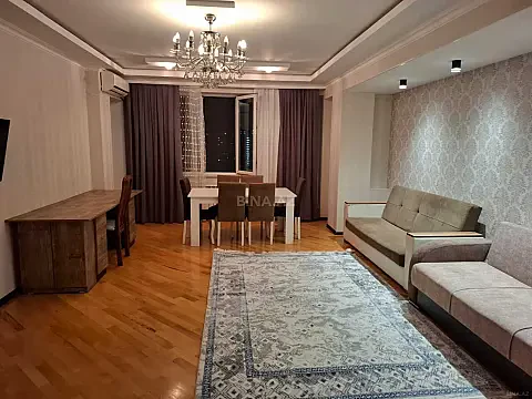 Kirayə verilir 3 otaqlı mənzil 130 m² — Bakı, Nəsimi 3 otaq 130.00 m²