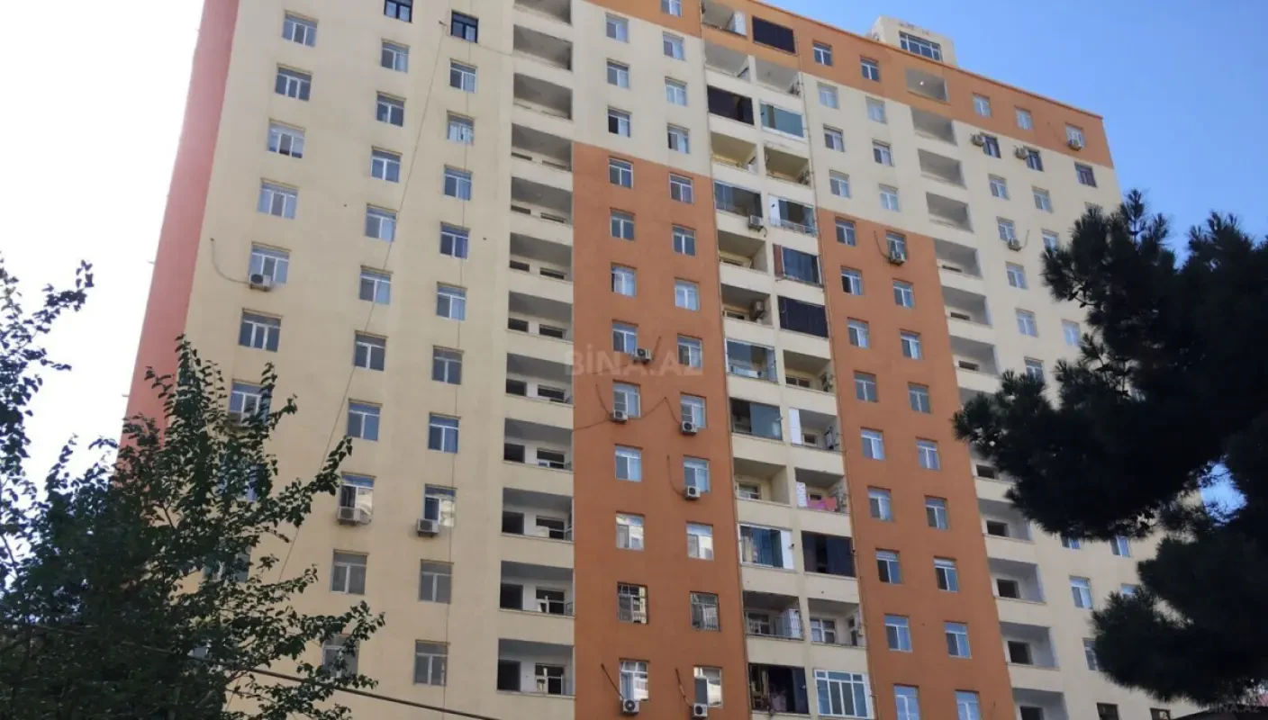 Satılır 2 otaqlı mənzil 100 m²