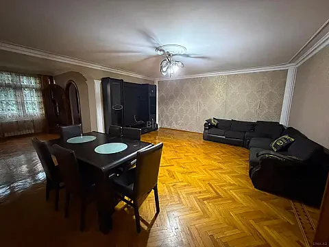 Kirayə verilir 3 otaqlı mənzil 84 m² — Bakı 3 otaq 84.00 m²