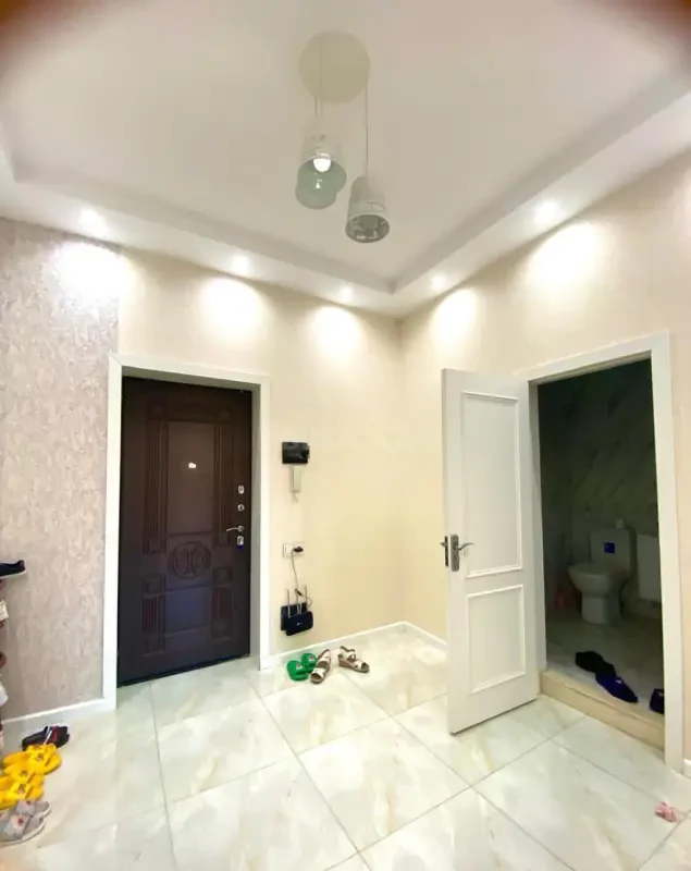 Kirayə verilir 4 otaqlı mənzil 90 m²