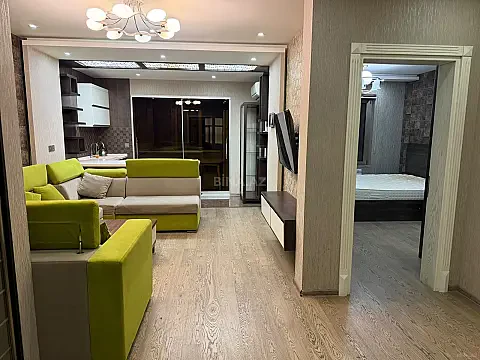 Kirayə verilir 2 otaqlı mənzil 65 m² — Bakı 2 otaq 65.00 m²