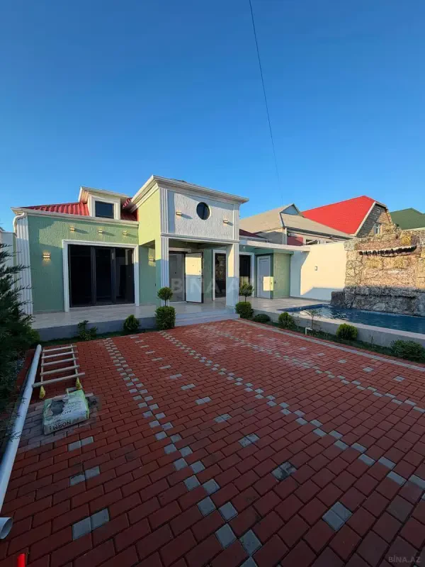 Satılır 4 otaqlı həyət evi 135 m²