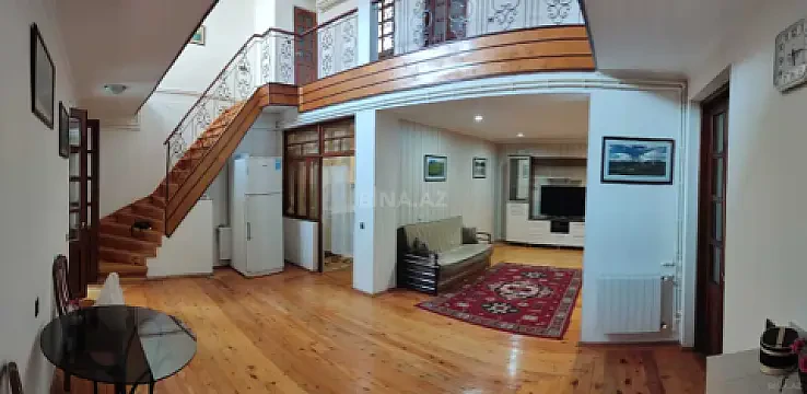 Kirayə verilir 6 otaqlı həyət evi 300 m² — Bakı 6 otaq 300.00 m²
